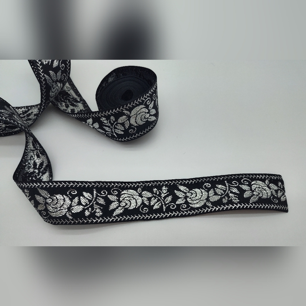 Vintage Japanese Black Silver Rose Jacquard Ribbon 1.25 Luxury Trim Two (2) Yard - Picture 2 of 5